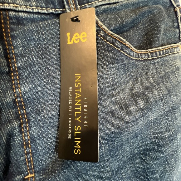 Lee Jeans Relaxed Fit Straight Leg NWT Womens Sz 12 Short Blue High Rise Ellis - Picture 7 of 12
